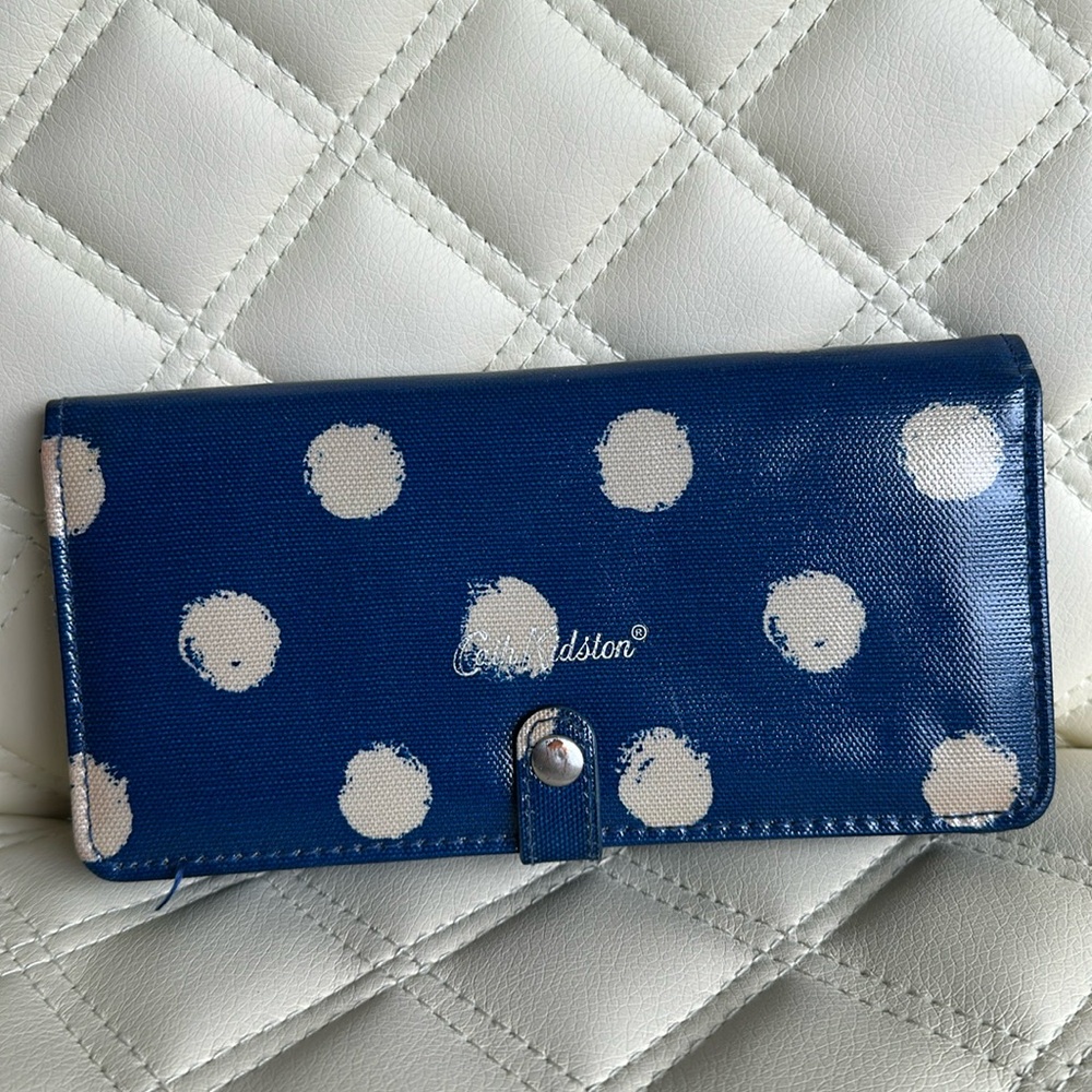 Catch Kidston Wallet
